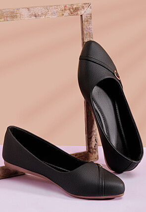 Solid Color Leather Women Ballerinas in Black