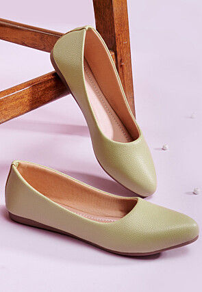 Solid Color Leather Women Ballerinas in Light Green