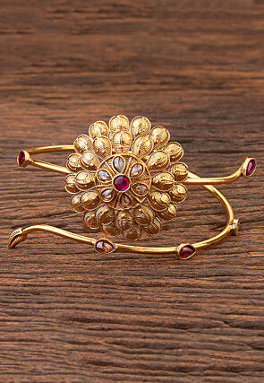 Stone Studded Adjustable Armlet