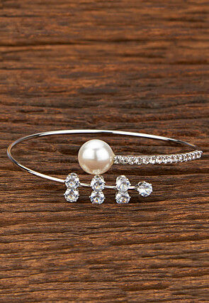 Stone Studded Adjustable Bracelet