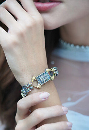 Stone Studded Adjustable Bracelet