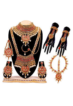Stone Studded Bridal Set