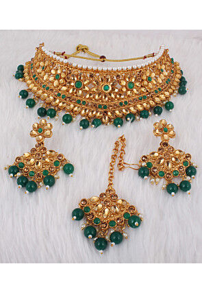 Stone Studded Choker Necklace Set
