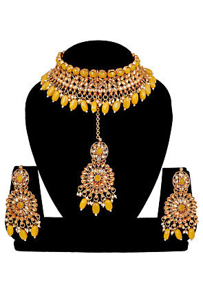 Stone Studded Choker Necklace Set