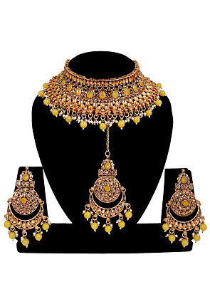 Stone Studded Choker Necklace Set