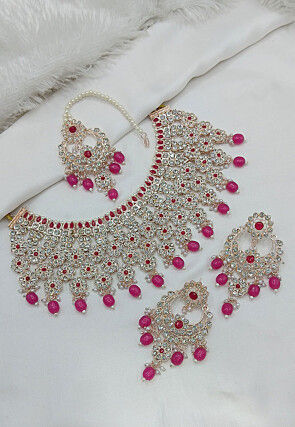 Stone Studded Choker Necklace Set