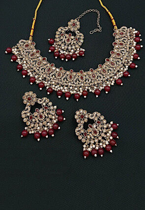 Stone Studded Choker Necklace Set