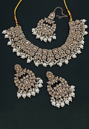 Stone Studded Choker Necklace Set