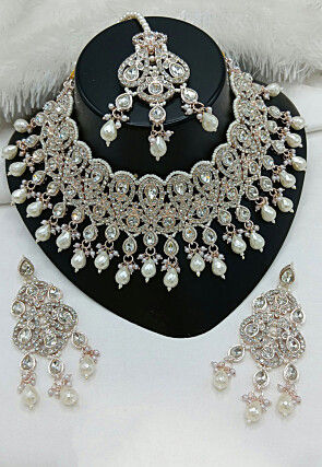 Stone Studded Choker Necklace Set