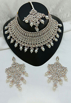 Stone Studded Choker Necklace Set