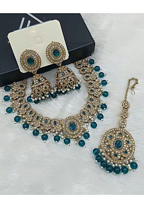 Stone Studded Choker Necklace Set