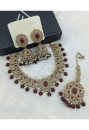 Stone Studded Choker Necklace Set