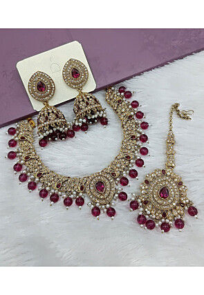 Stone Studded Choker Necklace Set