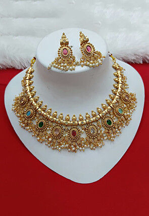 Stone Studded Choker Necklace Set