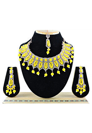 Stone Studded Choker Necklace Set