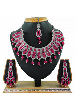 Stone Studded Choker Necklace Set