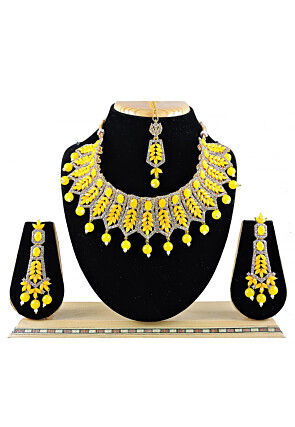 Stone Studded Choker Necklace Set