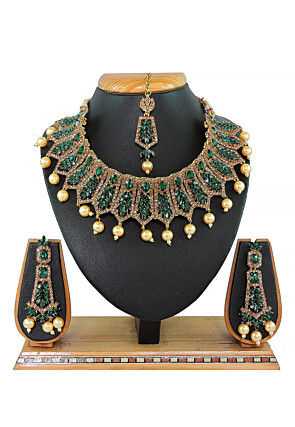 Stone Studded Choker Necklace Set