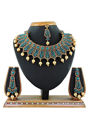 Stone Studded Choker Necklace Set