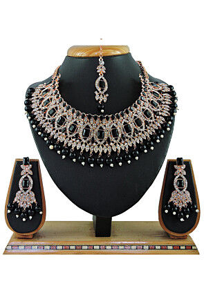 Stone Studded Choker Necklace Set