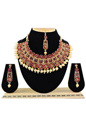 Stone Studded Choker Necklace Set