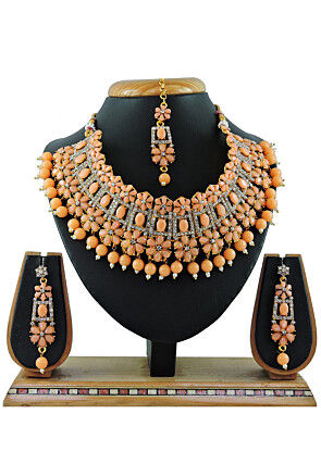 Stone Studded Choker Necklace Set