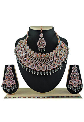 Stone Studded Choker Necklace Set