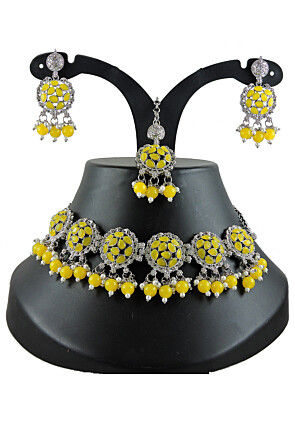 Stone Studded Choker Necklace Set