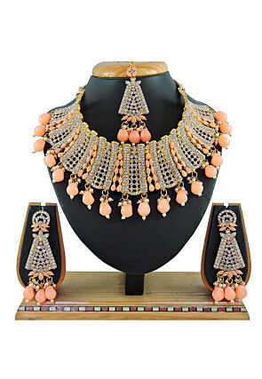 Stone Studded Choker Necklace Set