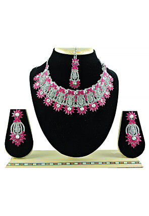 Stone Studded Choker Necklace Set