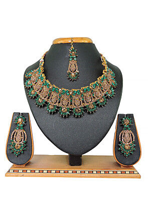 Stone Studded Choker Necklace Set