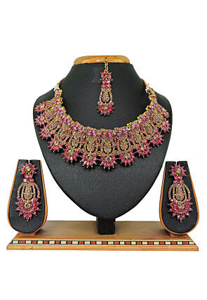 Stone Studded Choker Necklace Set