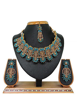 Stone Studded Choker Necklace Set