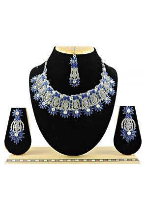 Stone Studded Choker Necklace Set