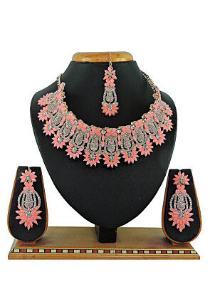 Stone Studded Choker Necklace Set