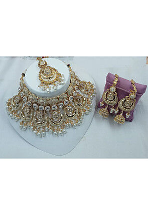 Stone Studded Choker Necklace Set