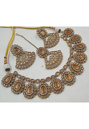 Stone Studded Choker Necklace Set