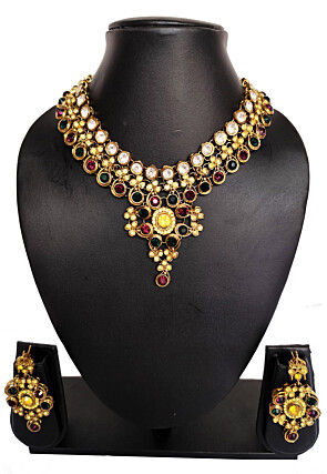 Stone Studded Choker Necklace Set