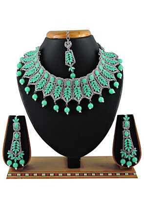 Stone Studded Choker Necklace Set