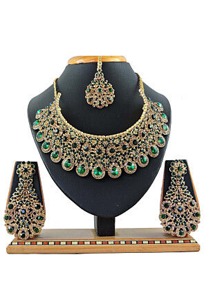 Stone Studded Choker Necklace Set