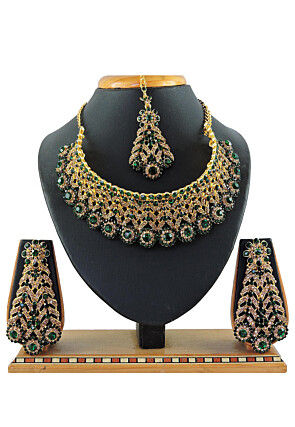 Stone Studded Choker Necklace Set