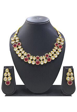 Stone Studded Choker Necklace Set