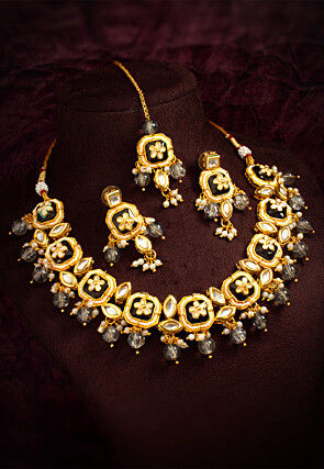 Stone Studded Choker Necklace Set