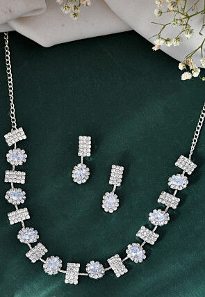 Stone Studded Choker Necklace Set