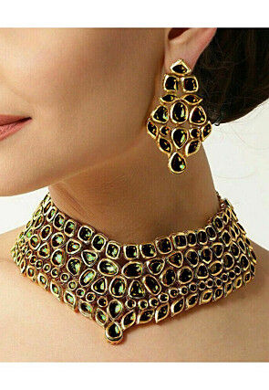Stone Studded Choker Necklace Set