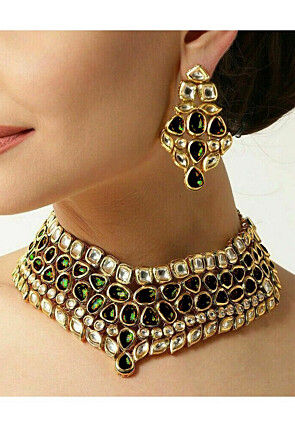 Stone Studded Choker Necklace Set