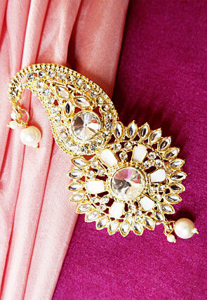 Stone Studded Kilangi