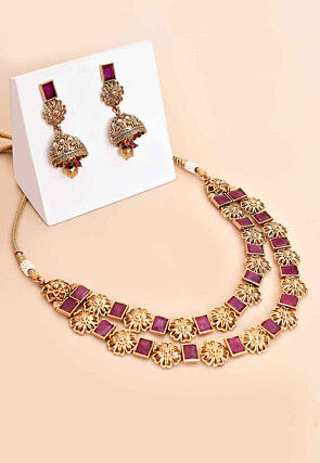 Stone Studded Layered Necklace Set