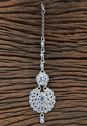 Stone Studded Maang Tikka