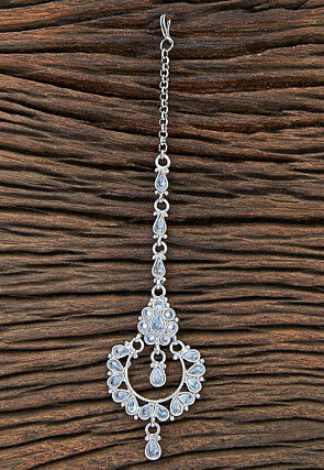 Stone Studded Maang Tikka